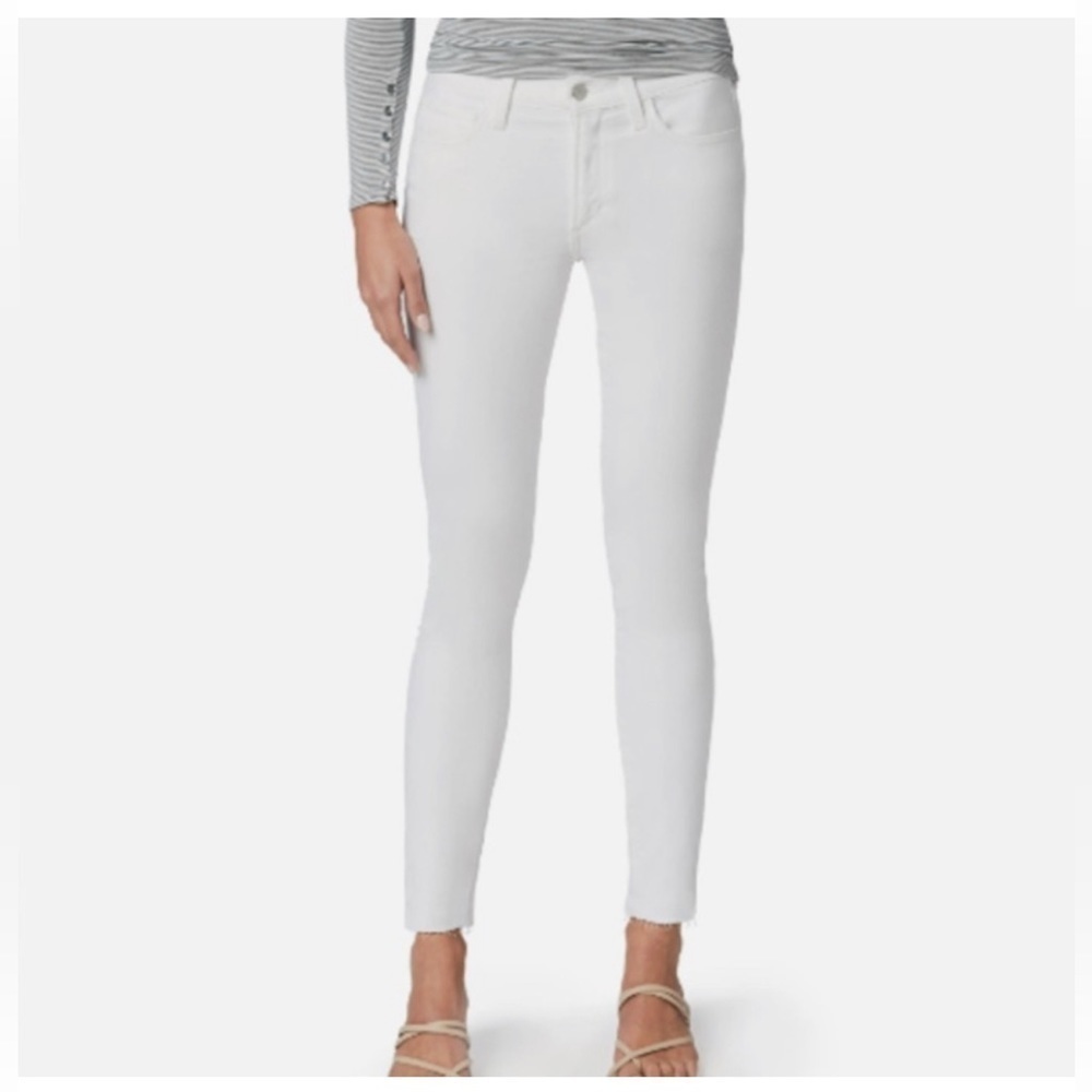 Joe’s Jeans Skinny Ankle 9” Rise Jeans in White NWT Sz. 25